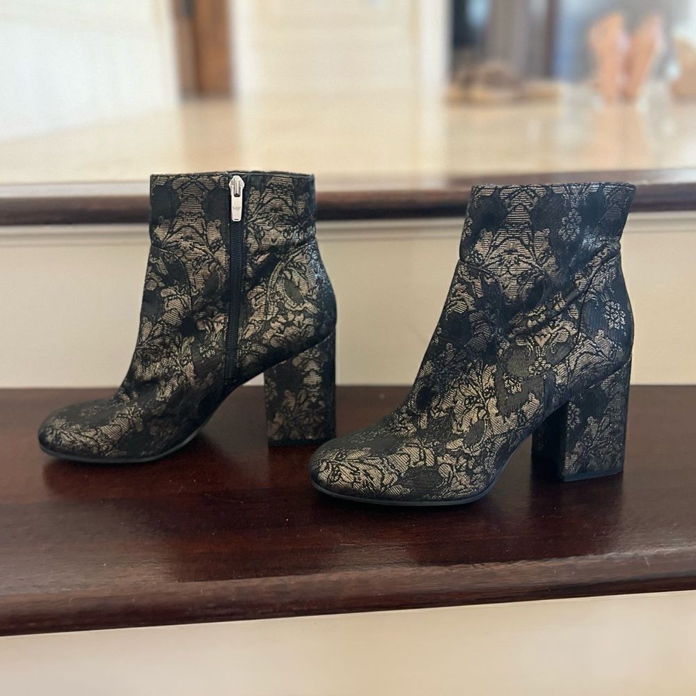 Marc Fisher Lace Metallic Bronze Bootie / Boot Zip Up